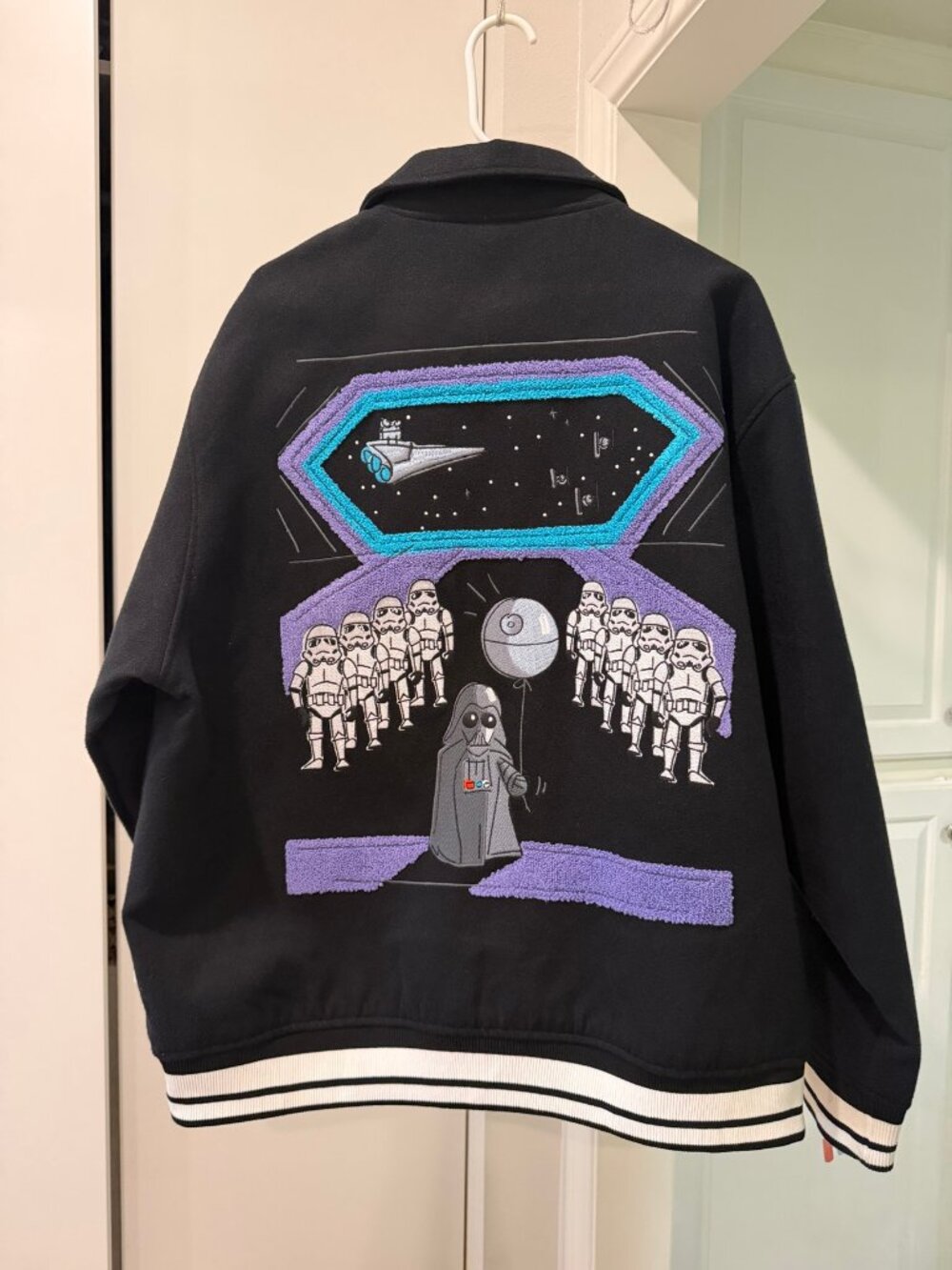 Disney Parks Star Wars Varsity Jacket Mens XL Black Darth Vader Disneyland - Picture 2 of 7
